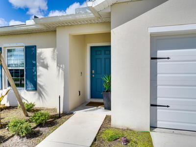 712 Pomegranate Place, Fort Pierce, FL 34981