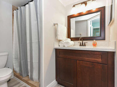 150 Pineview Road, Jupiter, FL 33469