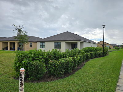 9725 SW Triton Way, Port Saint Lucie, FL 34987