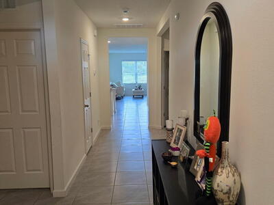 9725 SW Triton Way, Port Saint Lucie, FL 34987