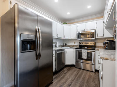 13870 Oneida Drive, Delray Beach, FL 33446