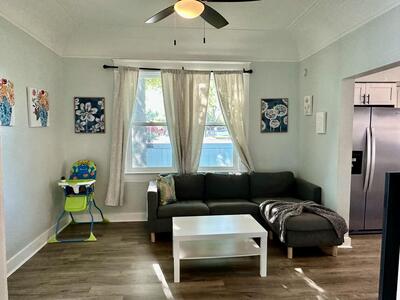 1504 E 33rd Avenue, Tampa, FL 33610