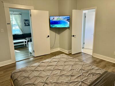 1504 E 33rd Avenue, Tampa, FL 33610