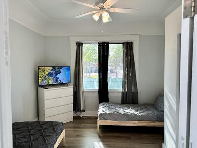 1504 E 33rd Avenue, Tampa, FL 33610