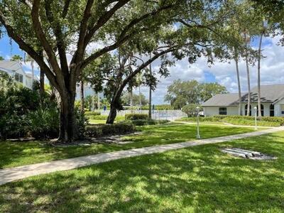 2500 SE Anchorage Cove, Port Saint Lucie, FL 34952