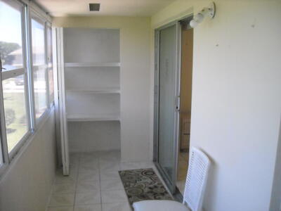 60 Kent D, West Palm Beach, FL 33417