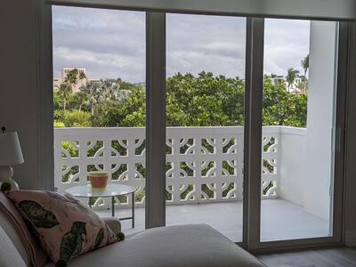 2840 S Ocean Boulevard, Palm Beach, FL 33480