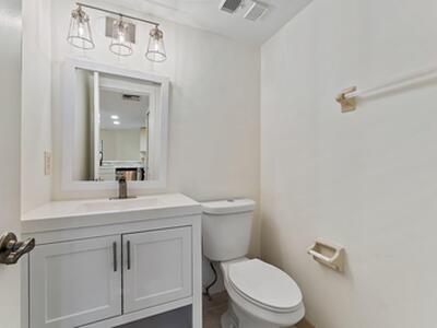 3 Uno Lago Drive, Juno Beach, FL 33408