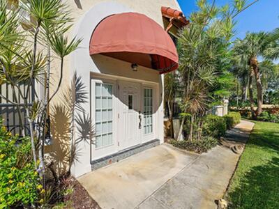 3 Uno Lago Drive, Juno Beach, FL 33408