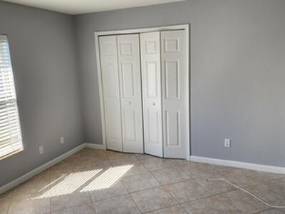 5610 NW North Crisona Circle, Port Saint Lucie, FL 34986