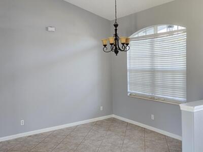 5610 NW North Crisona Circle, Port Saint Lucie, FL 34986