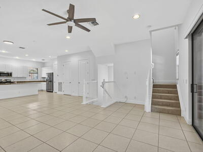 4113 Faraday Way, Palm Beach Gardens, FL 33418