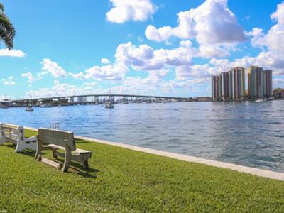 1030 Sugar Sands Boulevard, Singer Island, FL 33404