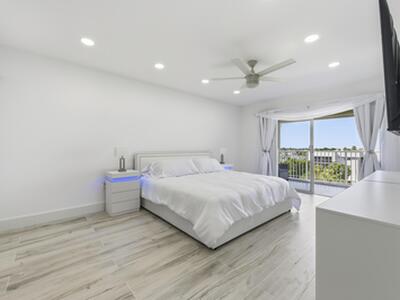 3520 S Ocean Boulevard, South Palm Beach, FL 33480