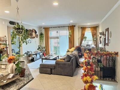 10320 SW Stephanie Way, Port Saint Lucie, FL 34987