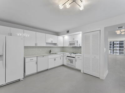 1360 South Ocean Boulevard, Pompano Beach, FL 33062