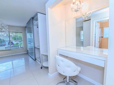 Boca Raton, FL 33433