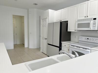 44 Lancaster Road, Boynton Beach, FL 33426