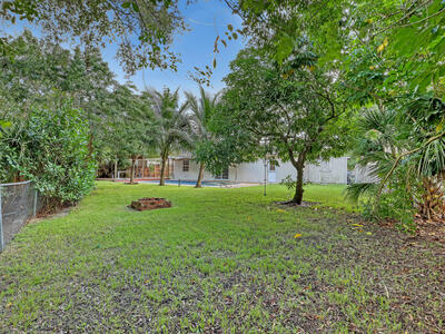 9596 Richmond Circle, Boca Raton, FL 33434