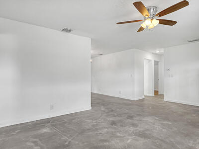 9596 Richmond Circle, Boca Raton, FL 33434