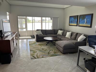 7740 Stone Harbour Dr, Lake Worth, FL 33467