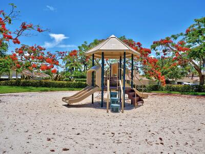 3068 30th Court, Jupiter, FL 33477