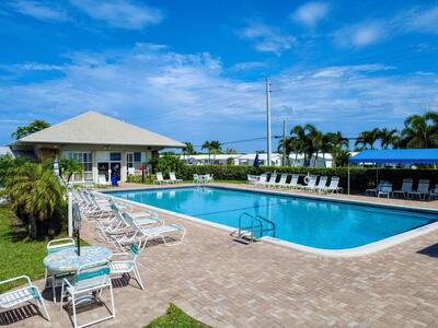 127 Leisureville Boulevard, Boynton Beach, FL 33426