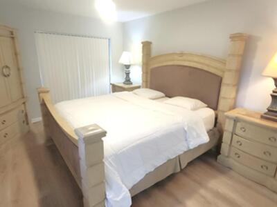 171 Deer Creek Boulevard, Deerfield Beach, FL 33442