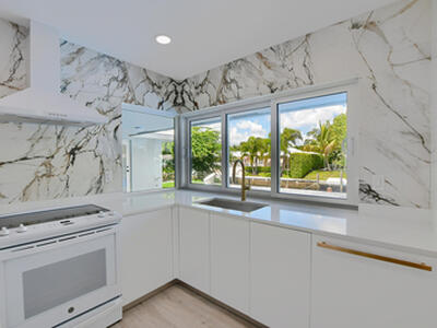 891 SW Hickory Terrace, Boca Raton, FL 33486