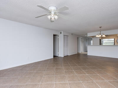 8535 Casa Del Lago, Boca Raton, FL 33433