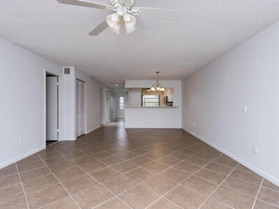 8535 Casa Del Lago, Boca Raton, FL 33433