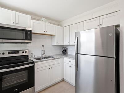 670 Hernando Street, Fort Pierce, FL 34949