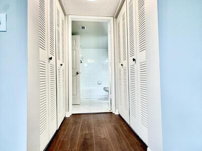 2600 S University Drive, Davie, FL 33328