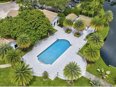 2600 S University Drive, Davie, FL 33328