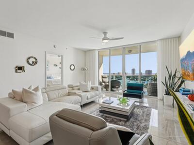 2640 Lake Shore Drive