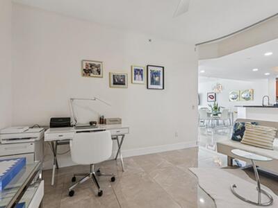 2640 Lake Shore Drive, Riviera Beach, FL 33404