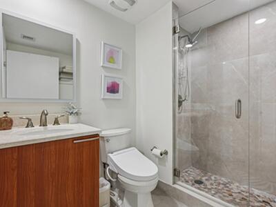 2640 Lake Shore Drive, Riviera Beach, FL 33404