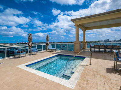 2640 Lake Shore Drive, Riviera Beach, FL 33404