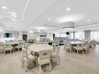 2640 Lake Shore Drive, Riviera Beach, FL 33404