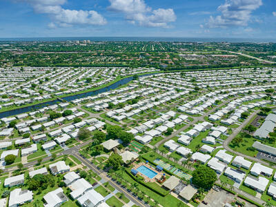 520 SW 18th Street, Boynton Beach, FL 33426