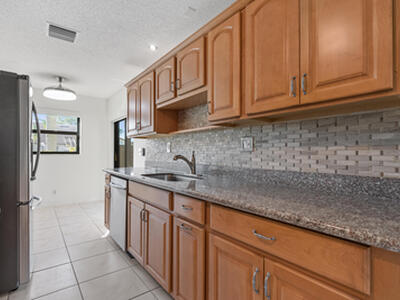 5110 Nesting Way, Delray Beach, FL 33484