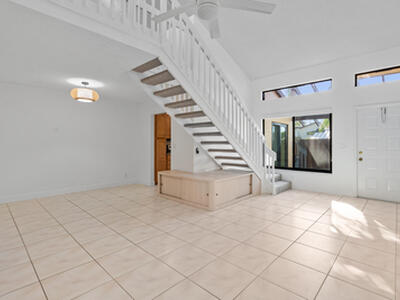 5110 Nesting Way, Delray Beach, FL 33484