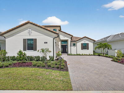 9512 St Germain Drive, Palm Beach Gardens, FL 33412