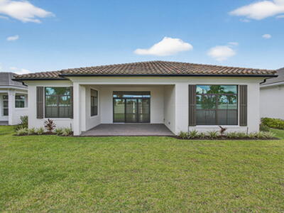 9512 St Germain Drive, Palm Beach Gardens, FL 33412