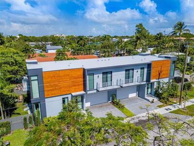 925 NE 6th Street, Fort Lauderdale, FL 33304