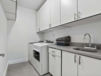 925 NE 6th Street, Fort Lauderdale, FL 33304