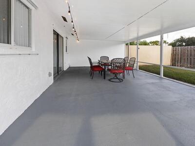 1322 Riverside Circle, Wellington, FL 33414