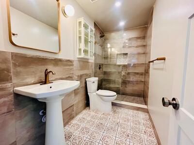 1215 NE 17th Avenue, Fort Lauderdale, FL 33304