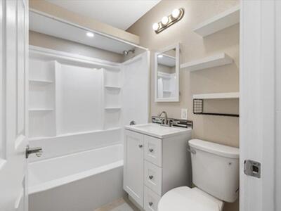 807 S 12th Street, Fort Pierce, FL 34950