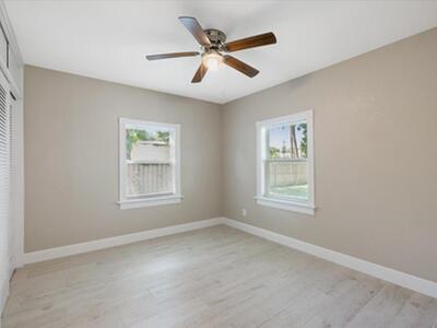 807 S 12th Street, Fort Pierce, FL 34950